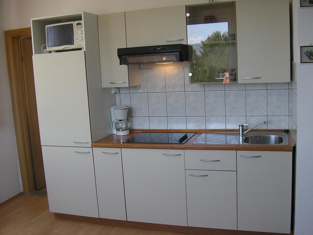 Apartments Viki Trogir Buitenkant foto