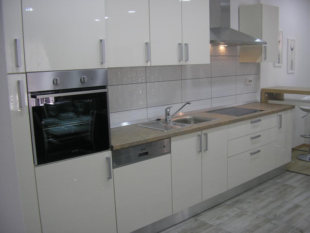 Apartments Viki Trogir Buitenkant foto