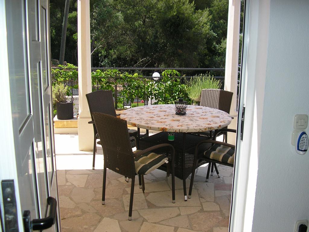 Apartments Viki Trogir Buitenkant foto