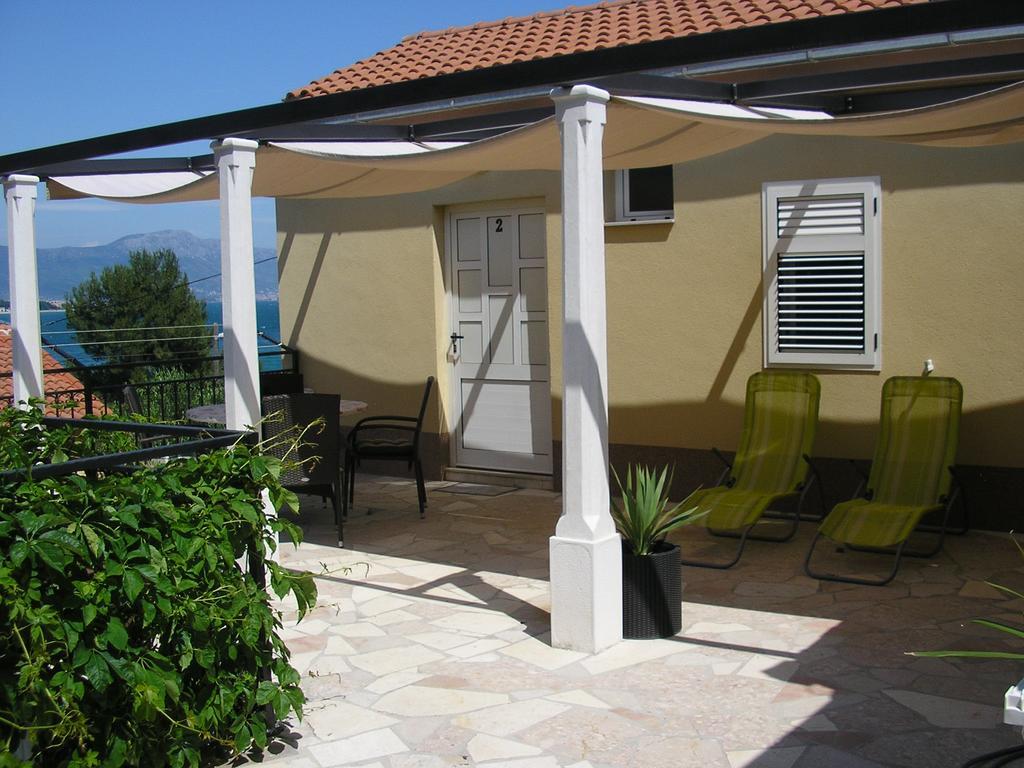 Apartments Viki Trogir Buitenkant foto