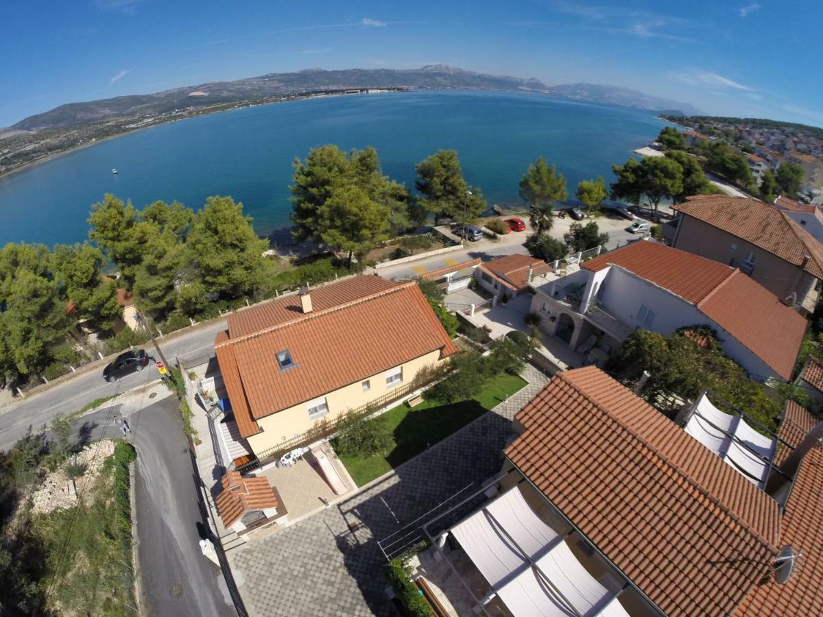 Apartments Viki Trogir Buitenkant foto