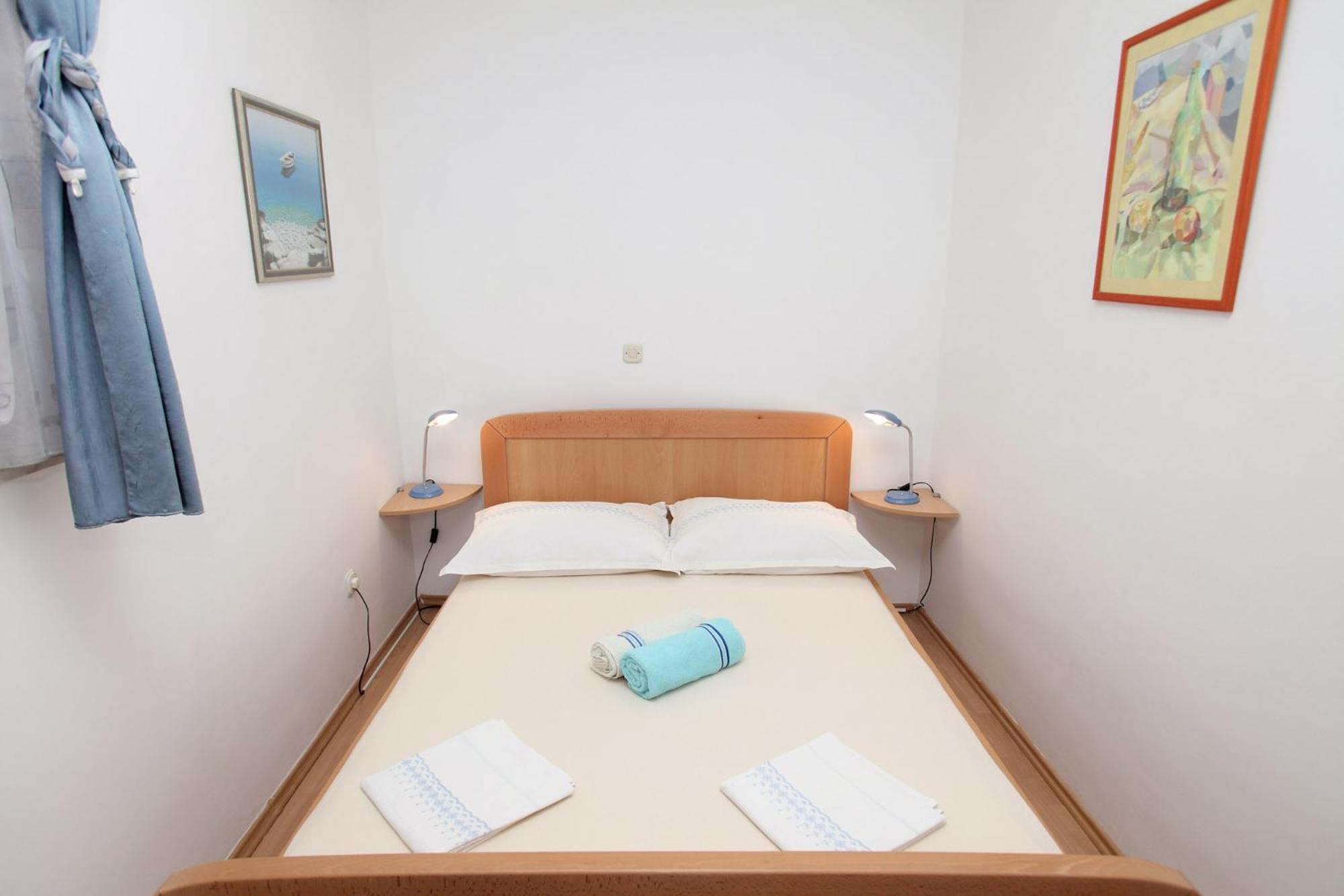 Apartments Viki Trogir Buitenkant foto